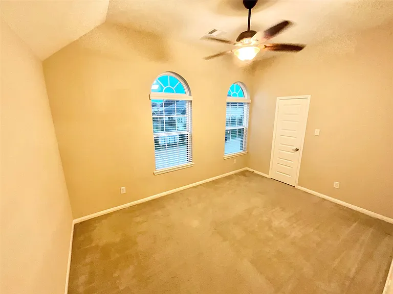 26954 Mustang Retreat Ln — Photo 32
