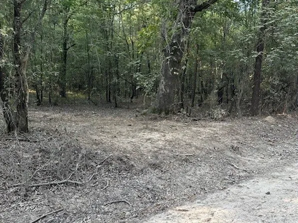 1209 County Road 3235, Clarksville, TX 75426