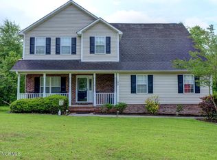 102 Aldersgate Dr, Jacksonville, NC 28546