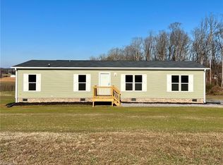 174 Trivette Rd, Harmony, NC 28634