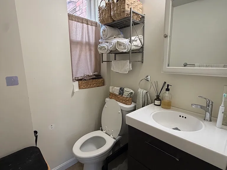 35 N Margin St #4 — Photo 13