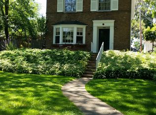 5 Nicholson St, Joliet, IL 60435