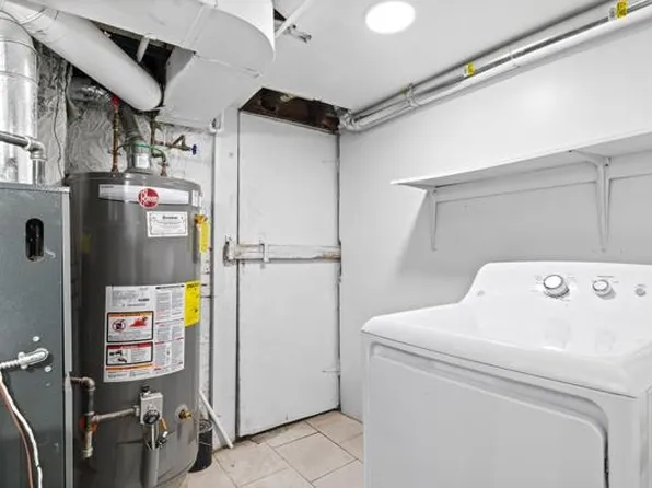 74 Atlantic Street image 22 of 37