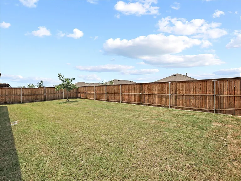 6113 Bracken Dr — Photo 22