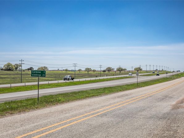 13404 W Washington St, Burton, TX 77835