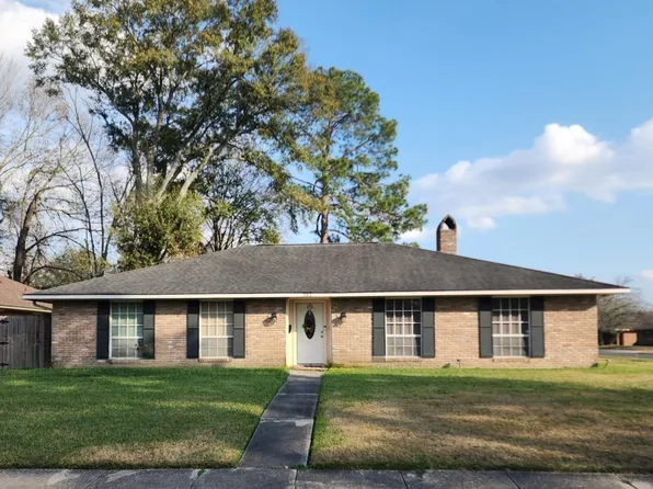 381 Shadydale Dr, Baton Rouge, LA 70815