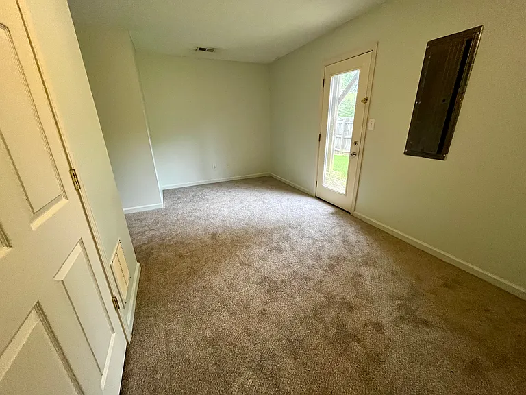 1803 Ellison Pl — Photo 10