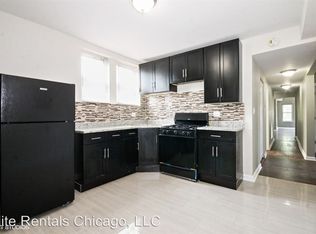 7551 S Champlain Ave #2, Chicago, IL 60619