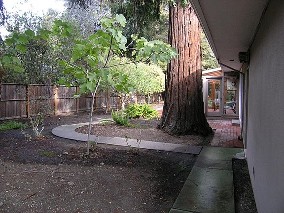 4th image of 97 Fair Oaks Ln