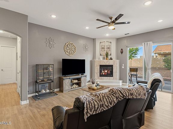 5th image of 5352 N EVANS Way