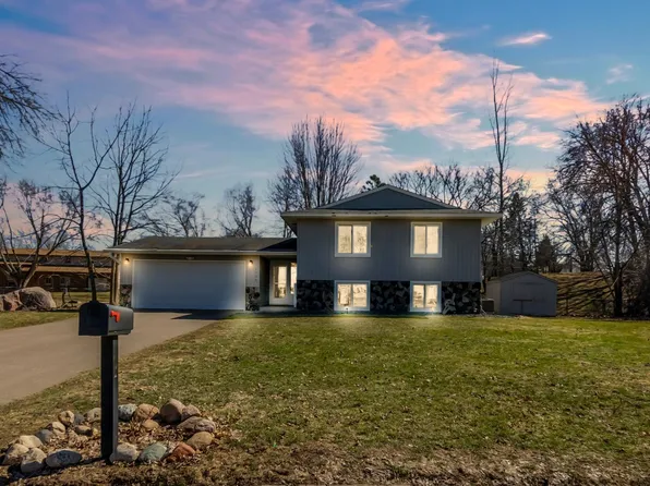 1738 Palisade Cir, Eagan, MN 55122