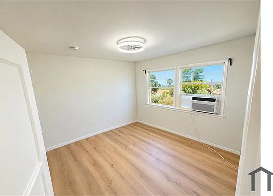 1 bed, 500 sqft, $2,595 — Photo 3