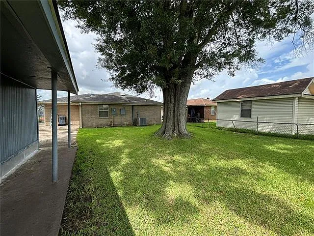1145 Warren Dr — Photo 19