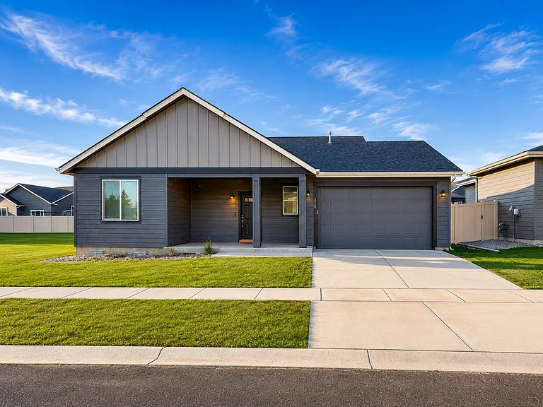 215 N Spindle St — Photo 1