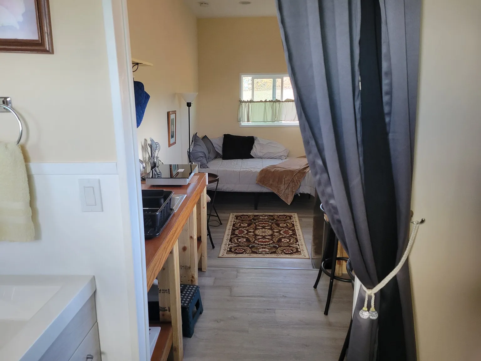 The view — Photo 3