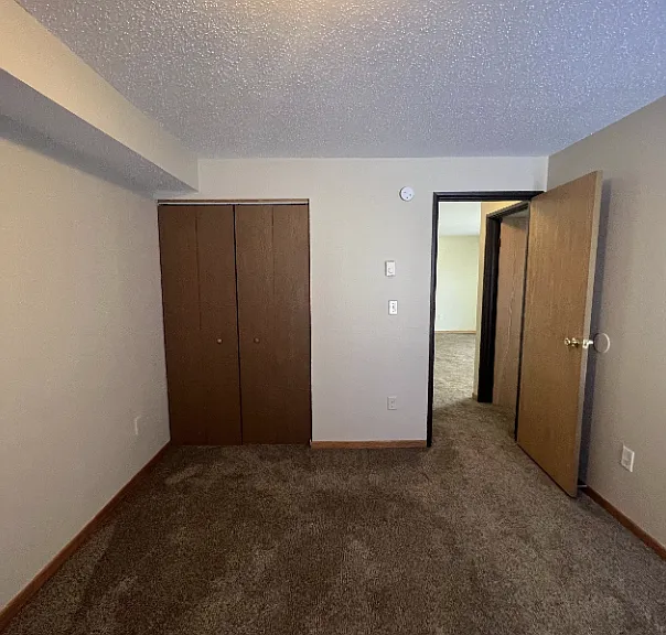 Daybreak Place — Photo 3