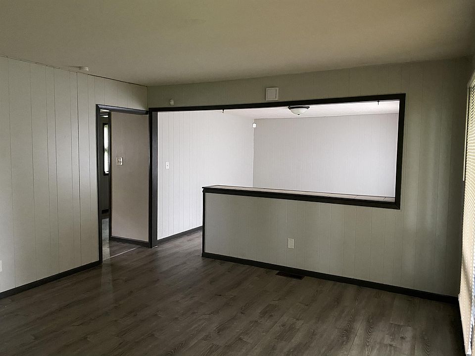 1st image of 54 E 67th Ave