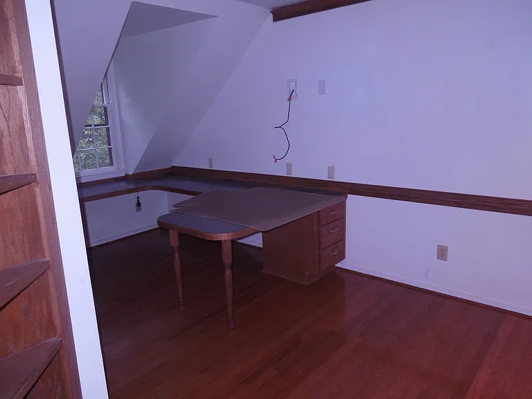 Bedroom #5 / Office (Built-in desk and file cabinets)