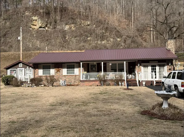 2065 Stone Coal Rd, Pikeville, KY 41501