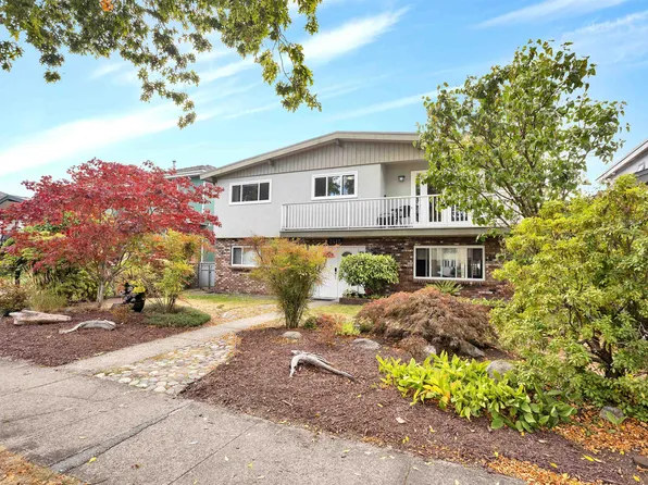 2412 E 40th Ave, Vancouver, BC V5R 2V7