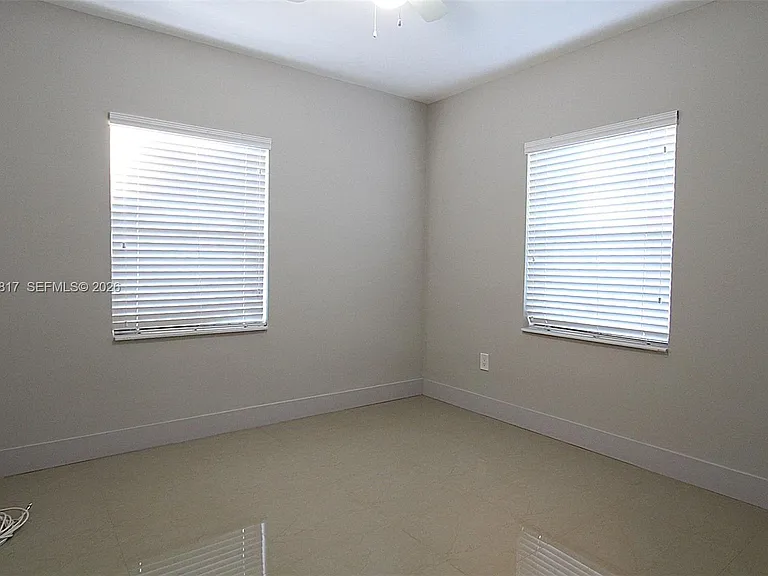 14340 Graves Dr — Photo 11