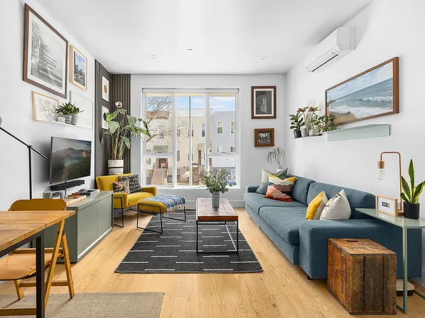 71 Cooper St #2A, Brooklyn, NY 11207