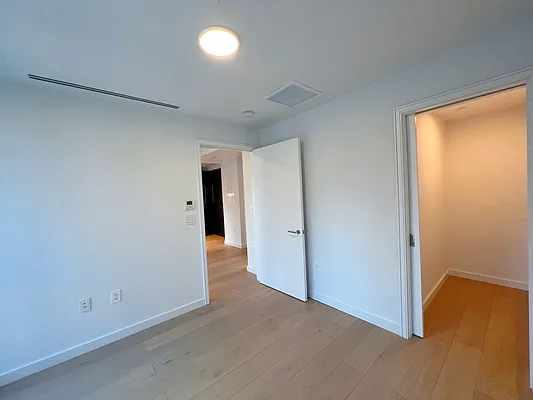 Rented by MaxInvest Real Estate, Inc. | media 15