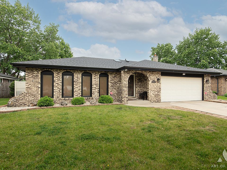 1st image of 7737 Cashew Dr