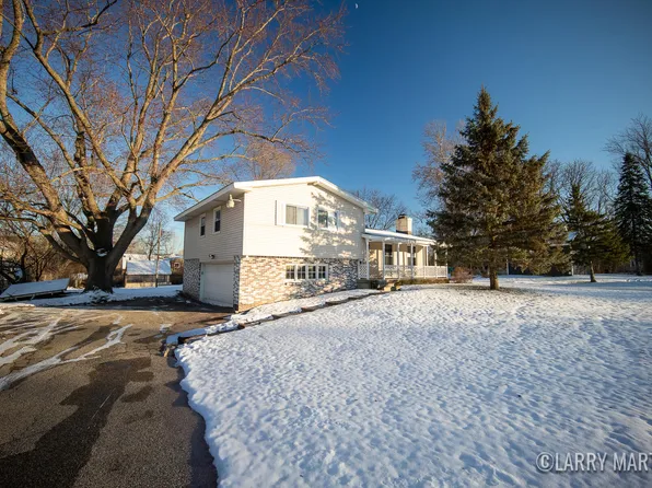 4080 Shaffer Ave SE, Kentwood, MI 49512