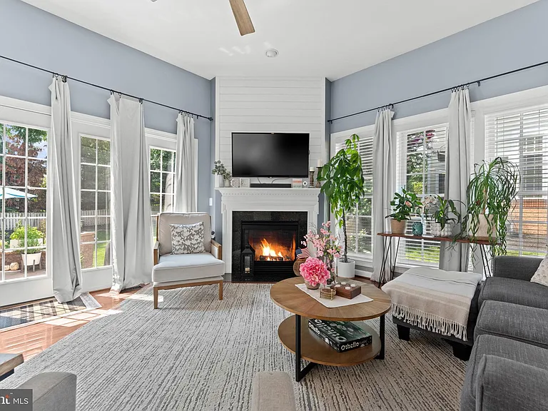 43550 Riverpoint Dr — Photo 16