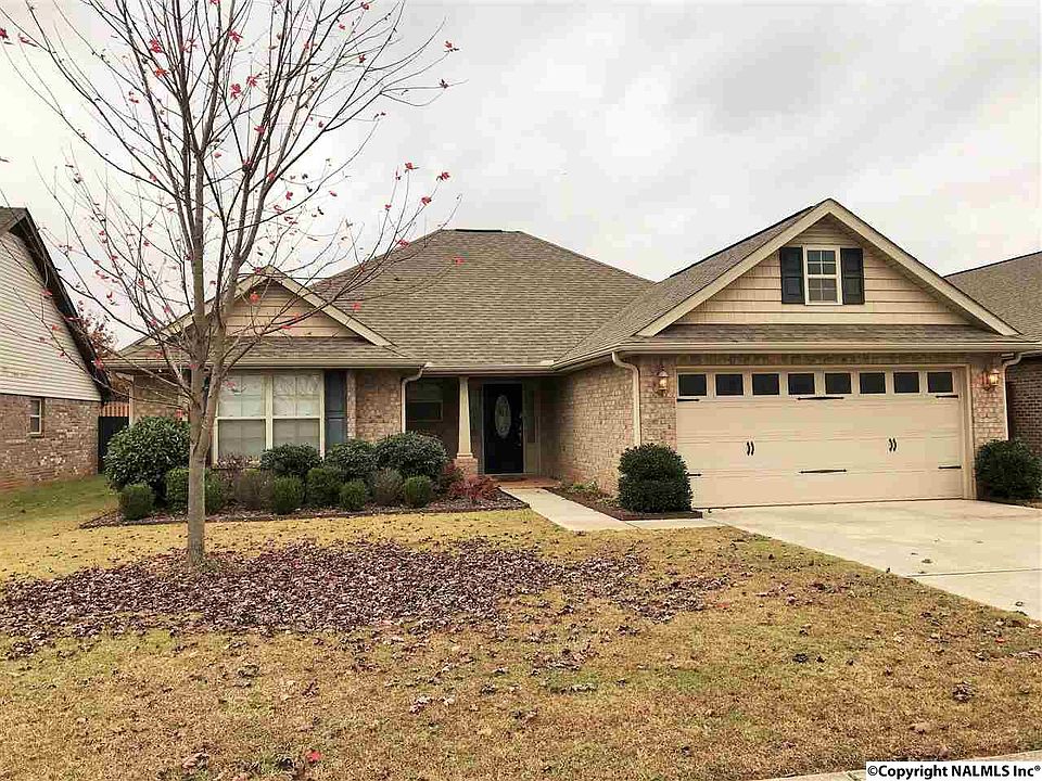 1st image of 220 Crab Orchard Dr