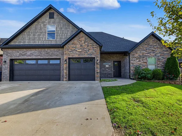 4405 SW Plumley Ave, Bentonville, AR 72713