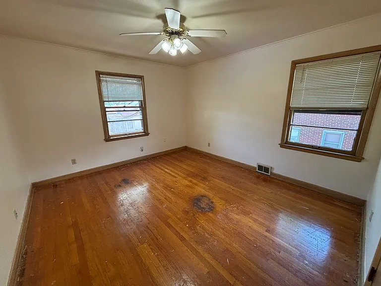 8708 W Burleigh St #4 — Photo 9