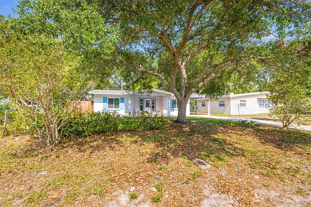 2 bed, 1.0 bath, 1160 sqft, $2,950 — Photo 3