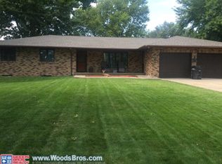 3020 N Webb Rd, Grand Island, NE 68803