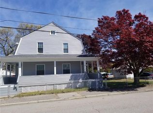 91 W Lawn Ave, Pawtucket, RI 02860