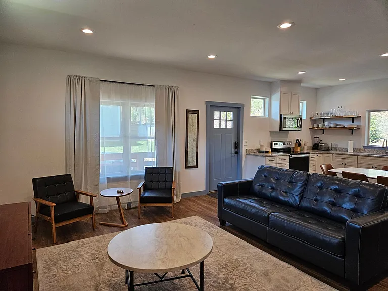 11 Sylvanella Ln — Photo 5