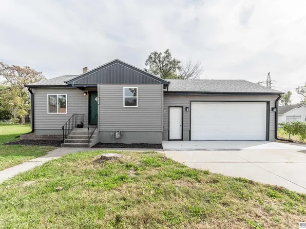 4927 N 14th St, Omaha, NE 68110
