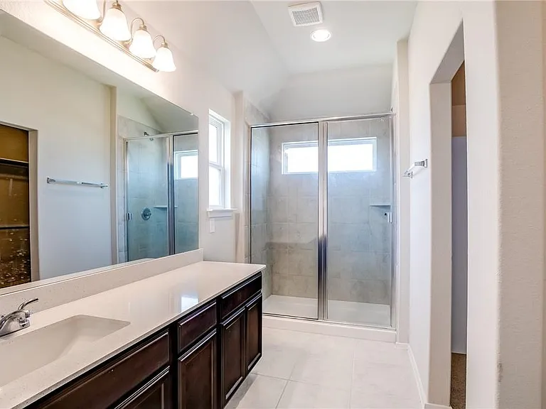 226 Trailside Ln — Photo 20