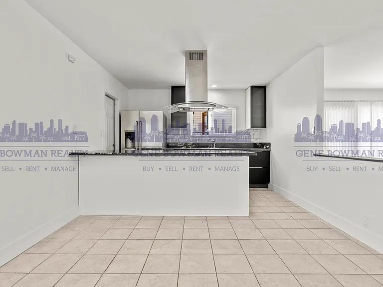 2409 Fleetwood St — Photo 11