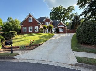 1512 Century Oak Ct, Lawrenceville, GA 30043