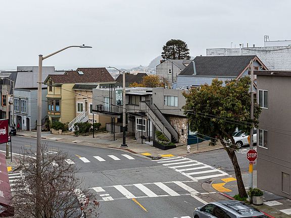 5th image of 235 Cortland Ave #B