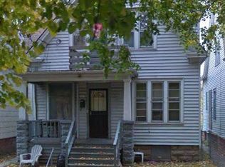 3067 N 21st St, Milwaukee, WI 53206