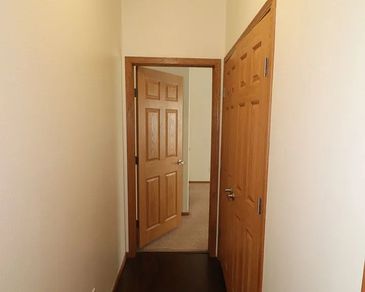 2120 Thompson Dr — Photo 21