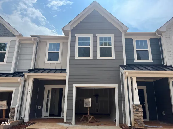 1307 Hammond Dr, Mebane, NC 27302