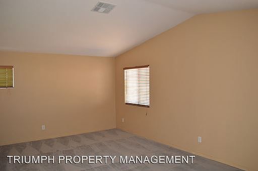 3rd image of 322 Violetta Ave