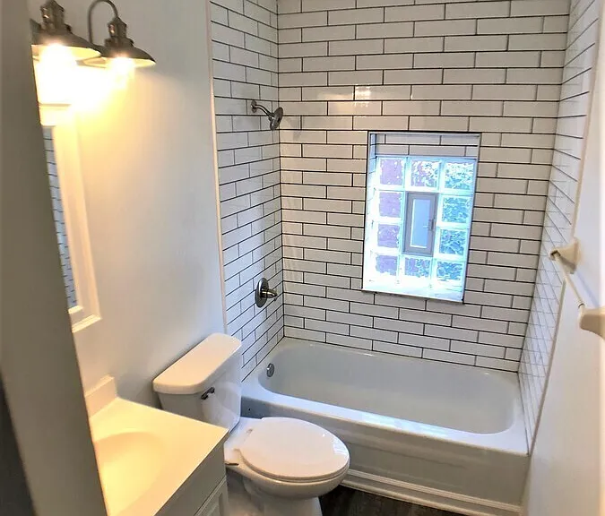 879 Oak St #1/2 — Photo 10