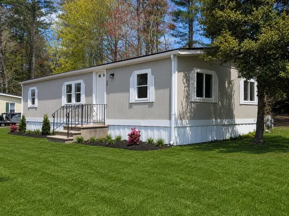 36 Longboat Rd, West Wareham, MA 02576