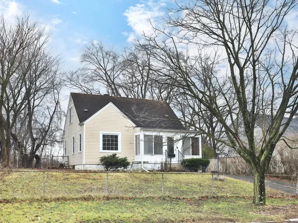 2233 Argyle Dr, Columbus, OH 43219
