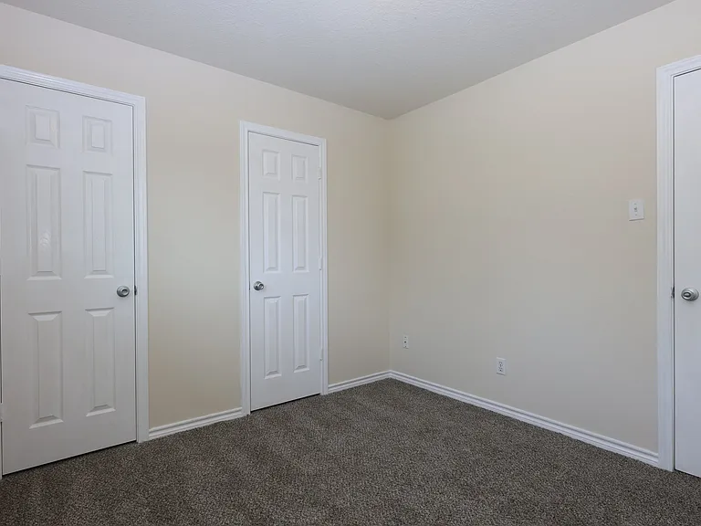 402 Trichelle St #A — Photo 10